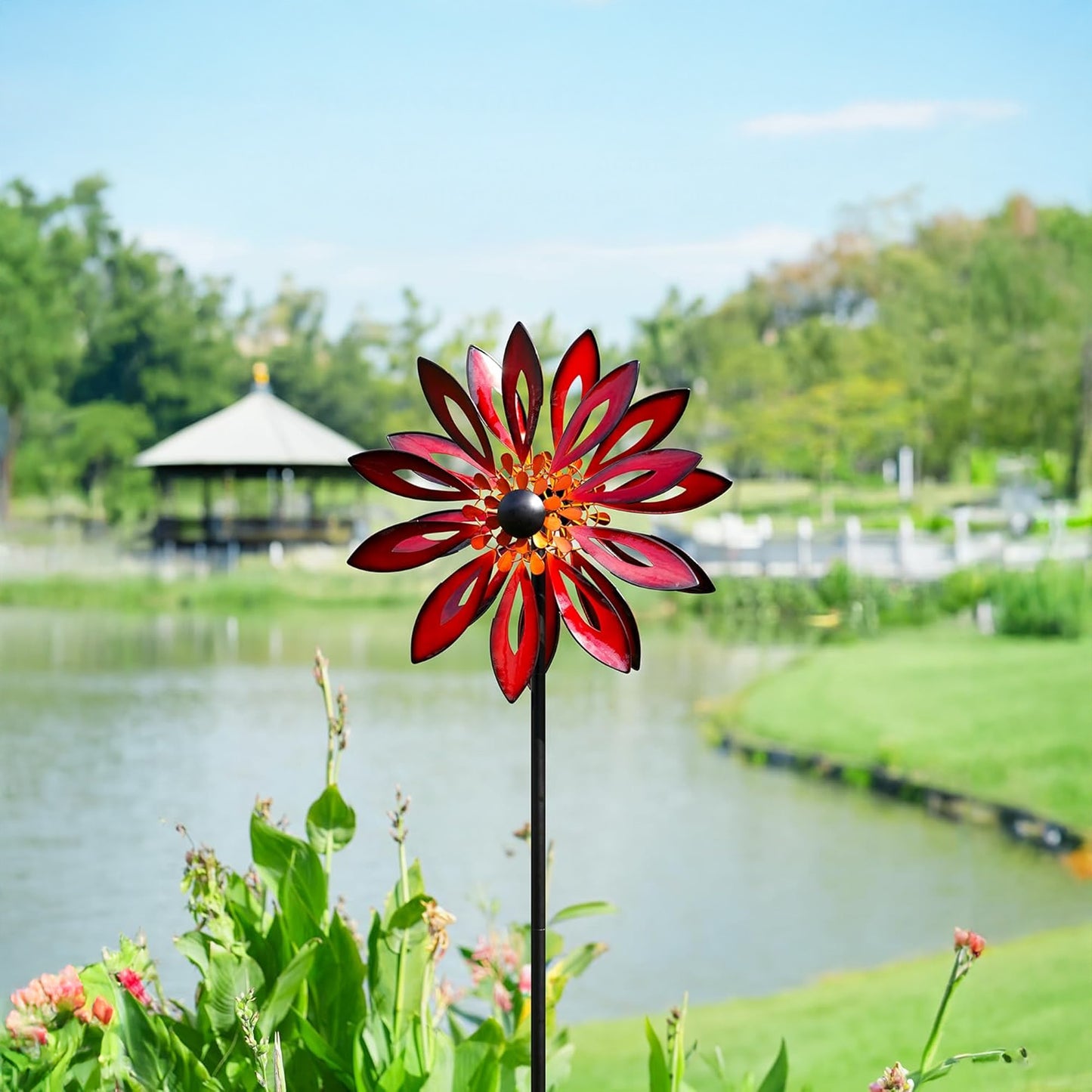 Red Cardinal Metal Wind Spinner