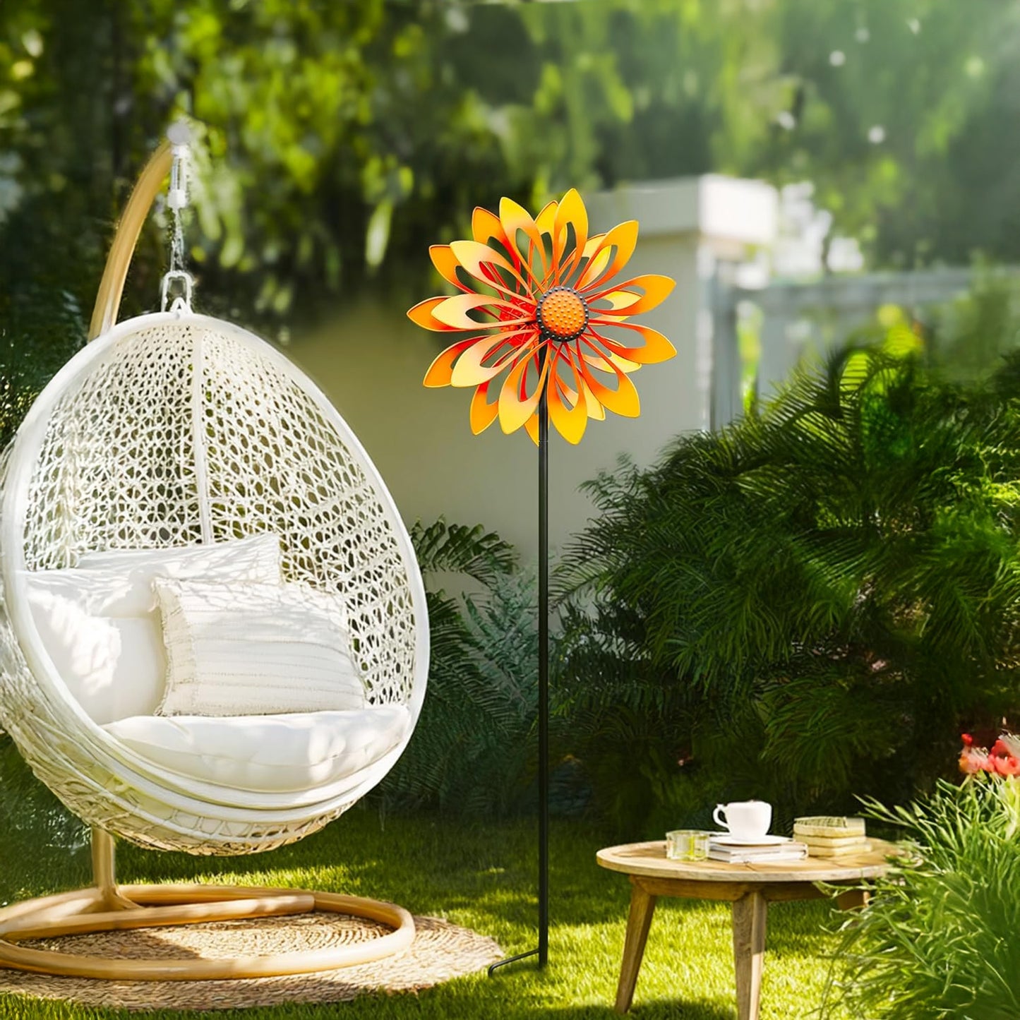 Sunshine Daisy Wind Spinner