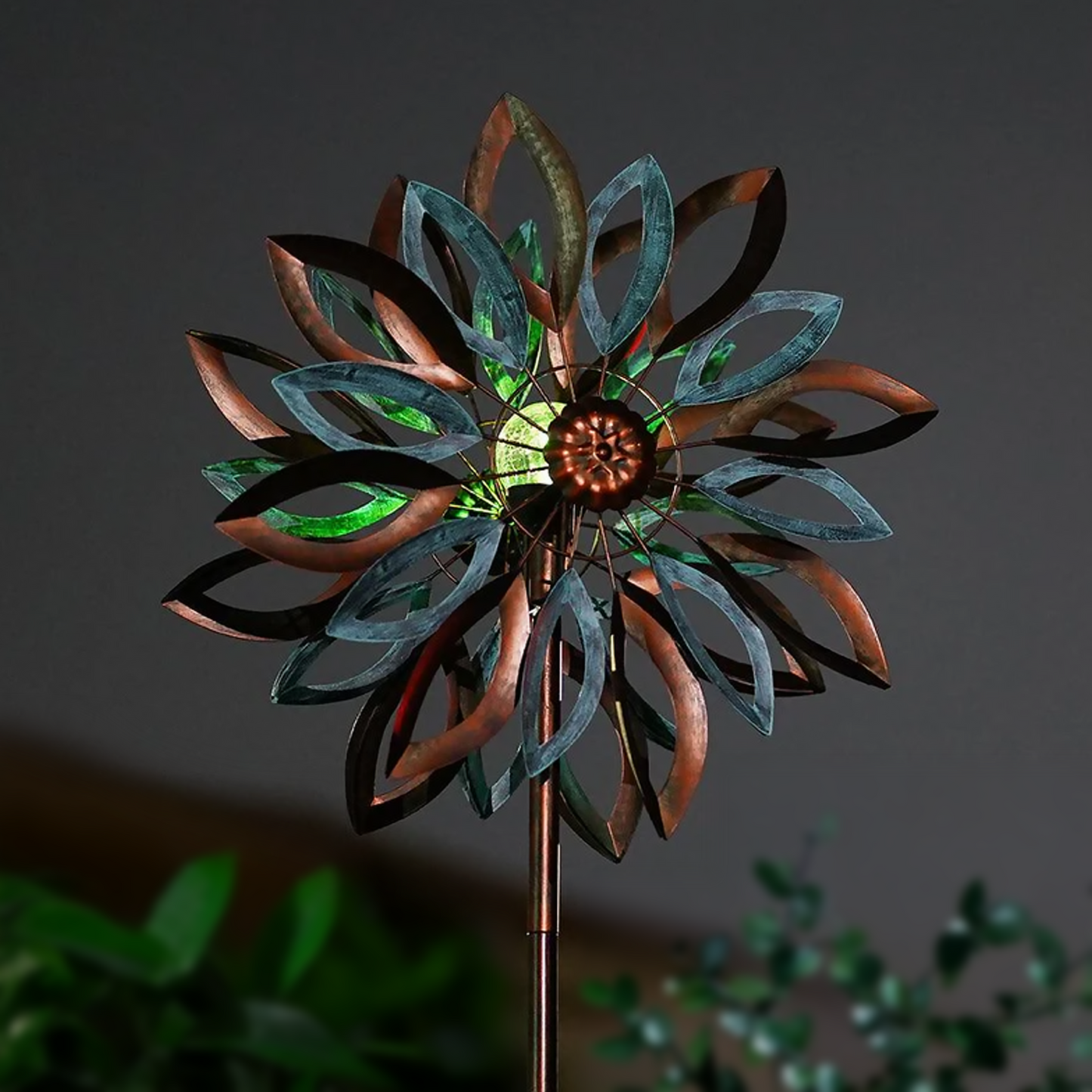 Glowing Water Lily Wind Spinner